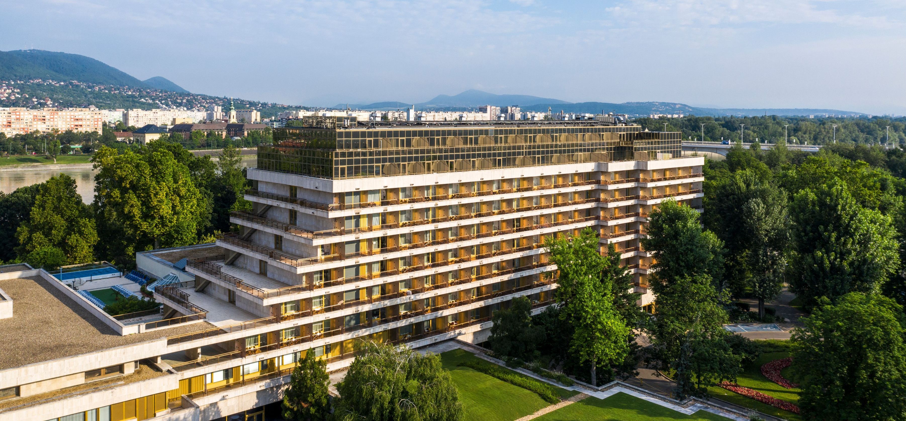 Thermal Margaret Island