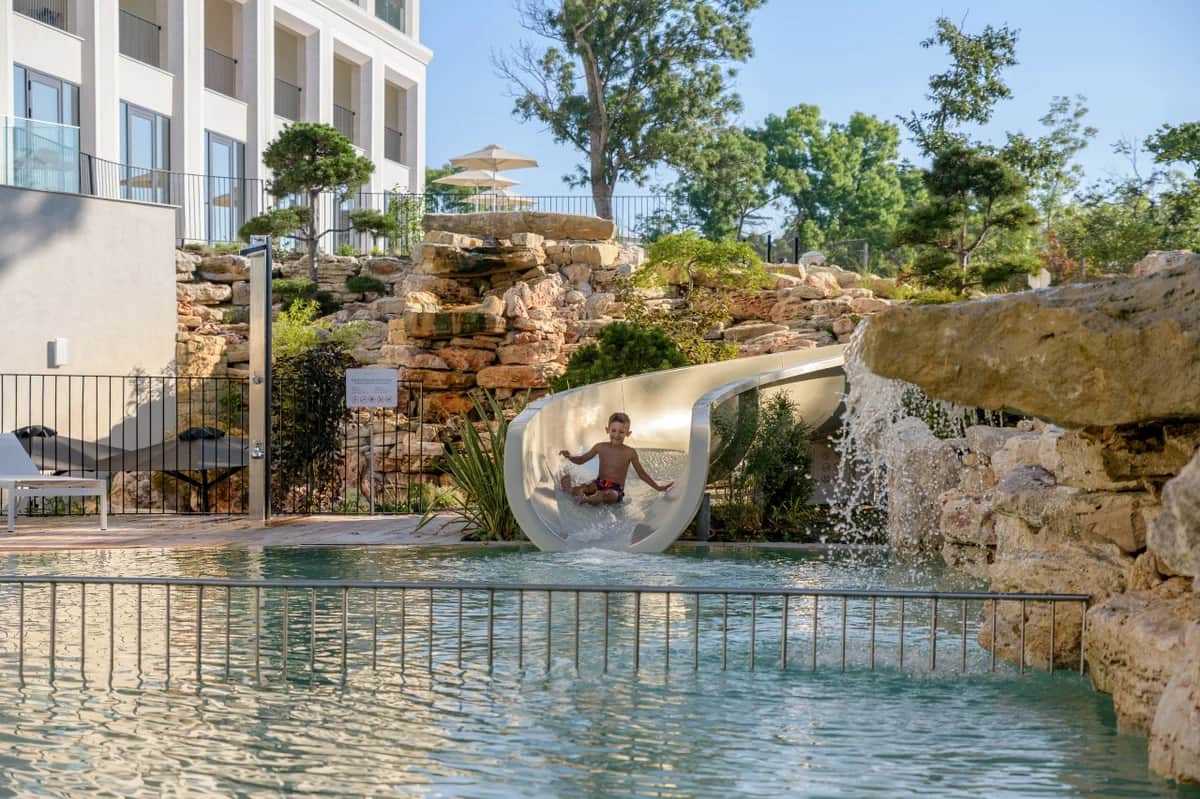 Aquahouse, Болгария